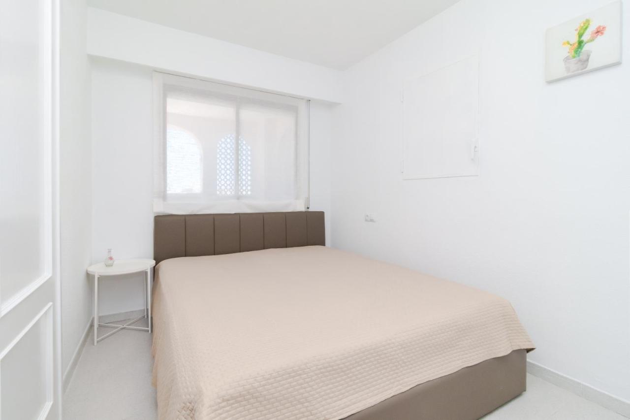 Espanatour Marijona Torrevieja Exterior photo